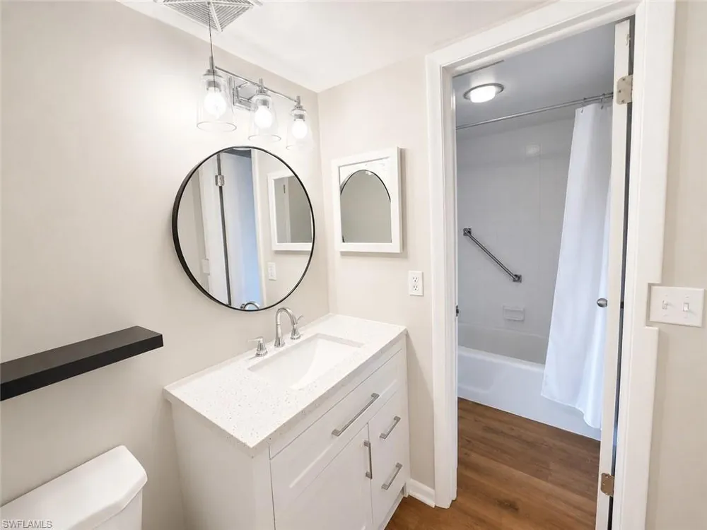 2079 Barkeley Lane #13 Fort Myers, FL 33907