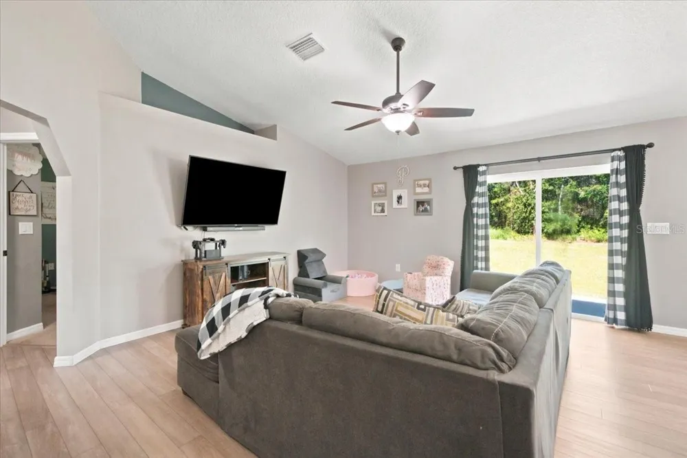 12327 MILLINGTON AVENUE Weeki Wachee, FL 34614