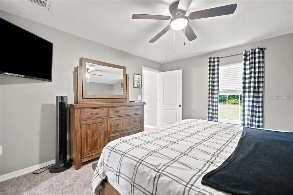 12327 MILLINGTON AVENUE Weeki Wachee, FL 34614