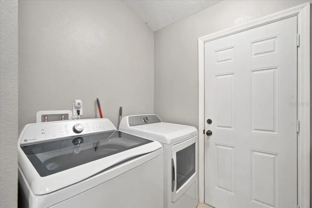 12327 MILLINGTON AVENUE Weeki Wachee, FL 34614