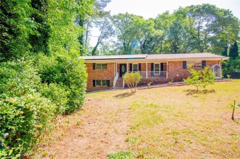 976 Dogwood Way