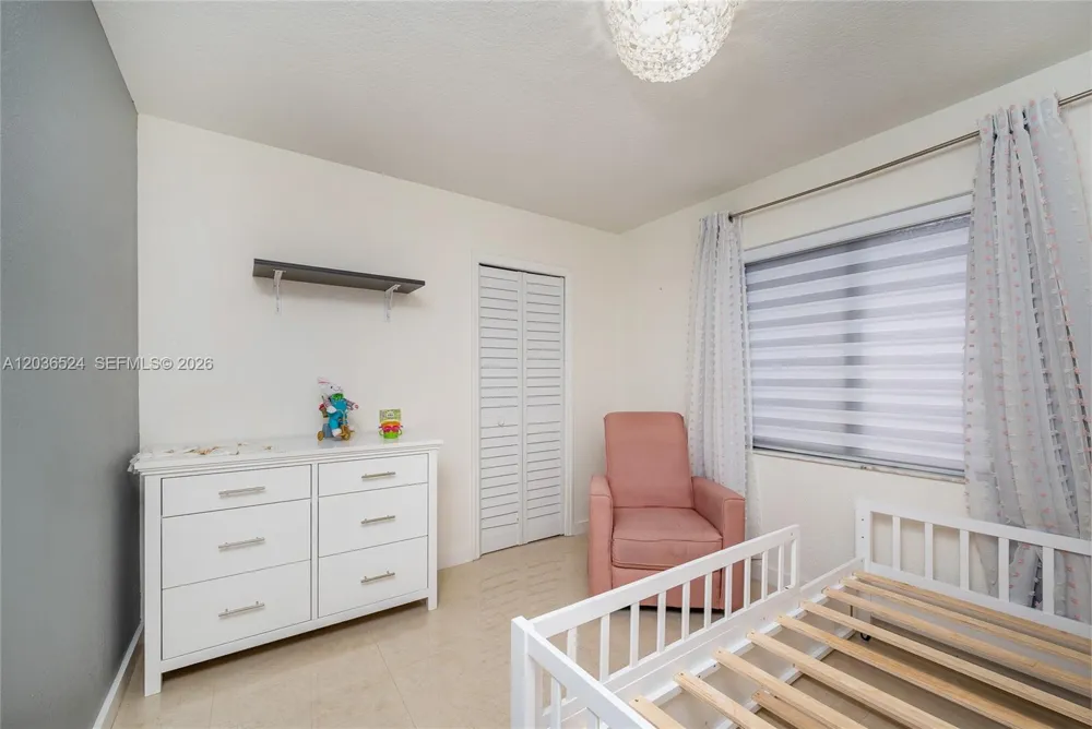 8724 NW 149th Ter Miami Lakes, FL 33018