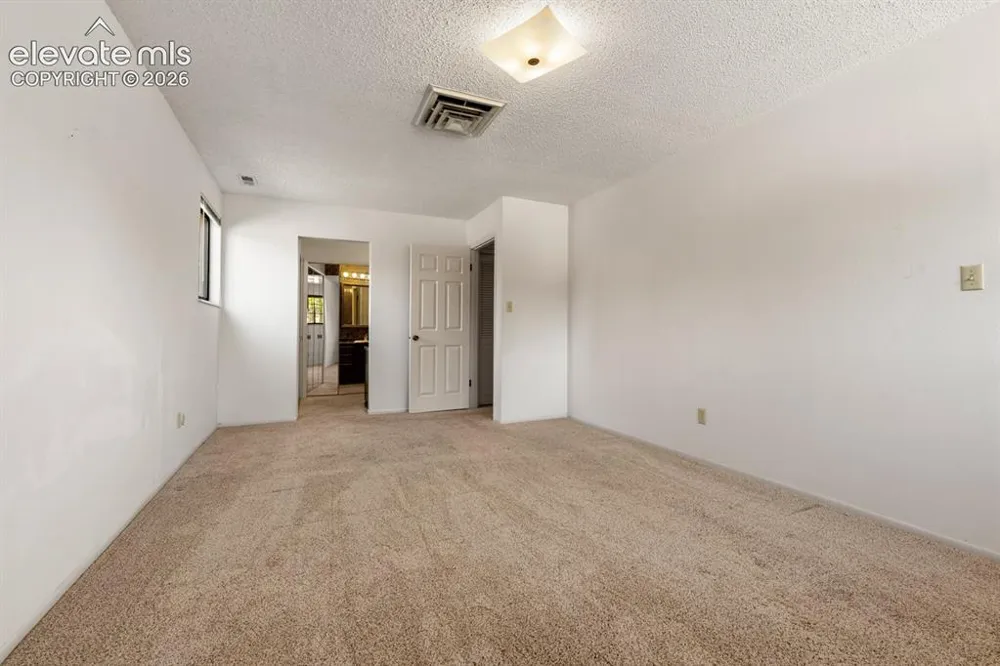 4 Yarrow Court Pueblo, CO 81001