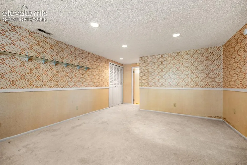 4 Yarrow Court Pueblo, CO 81001