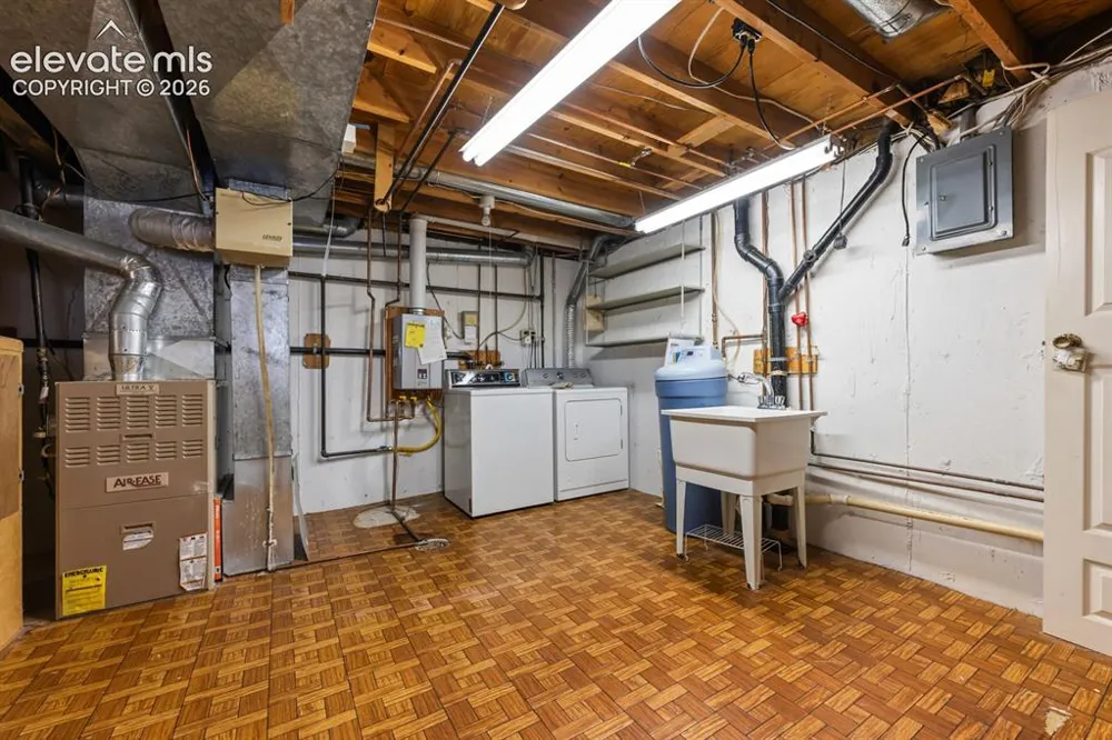 4 Yarrow Court Pueblo, CO 81001