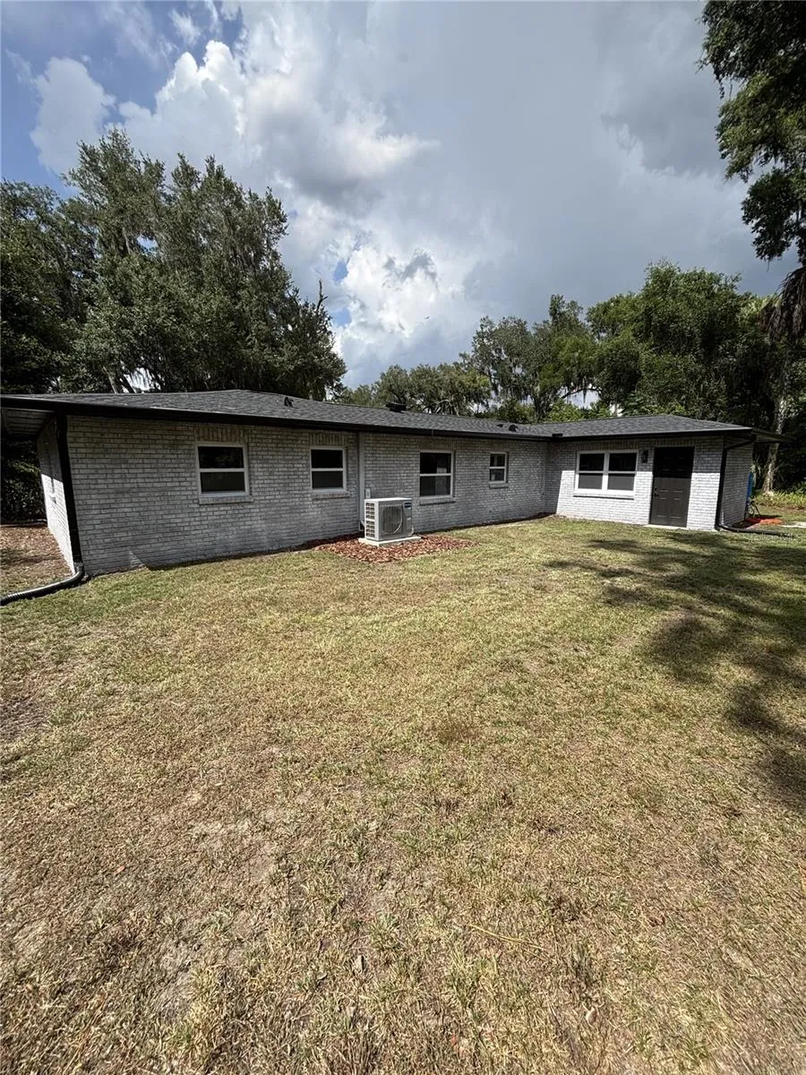 2911 WILLIAMS ROAD Plant City, FL 33565