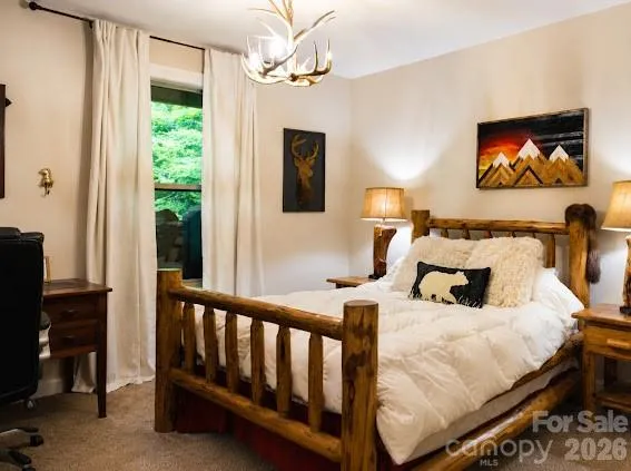 77 E Lake Dr East Lake Drive #18 Fairview, NC 28730