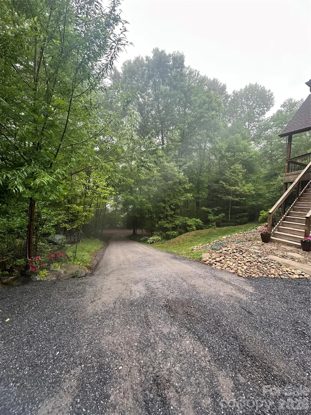 77 E Lake Dr East Lake Drive #18 Fairview, NC 28730