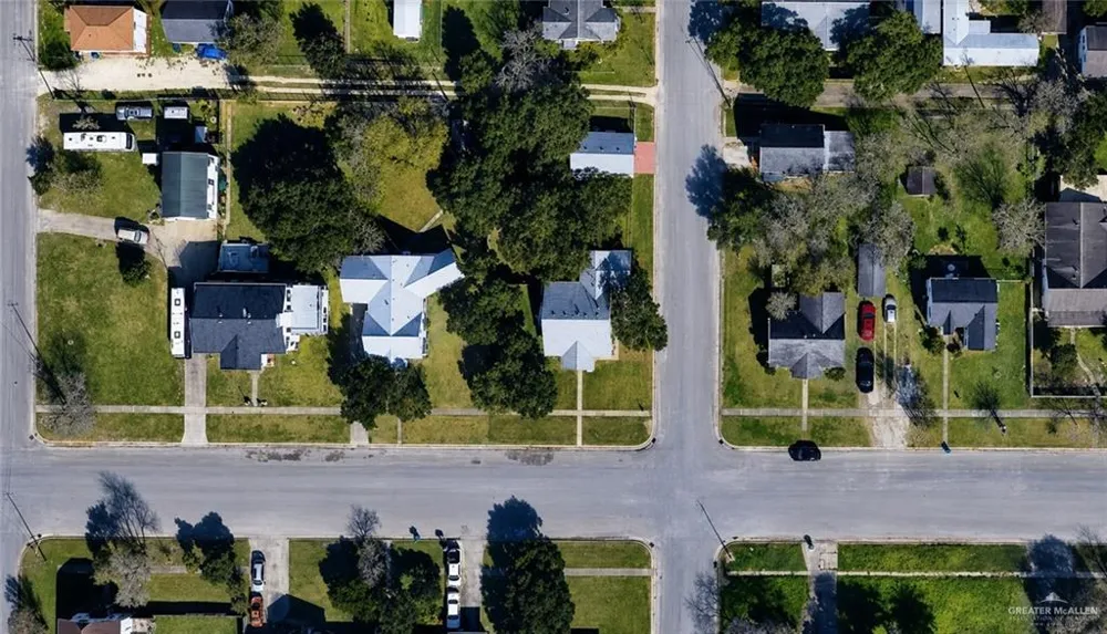 719 E Market Street Sinton, TX 78387