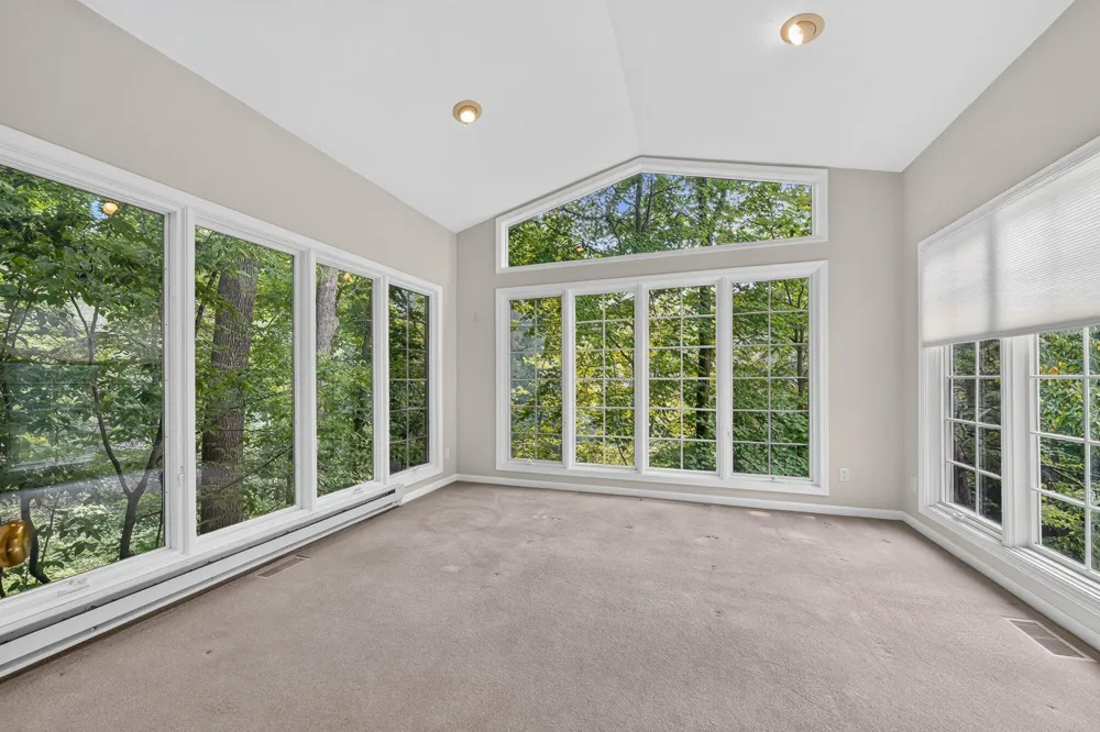 1718 Big Timber Court NE Grand Rapids, MI 49505