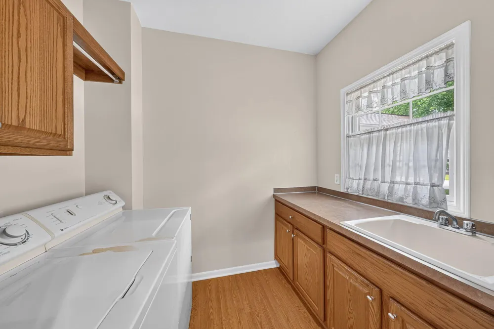 1718 Big Timber Court NE Grand Rapids, MI 49505