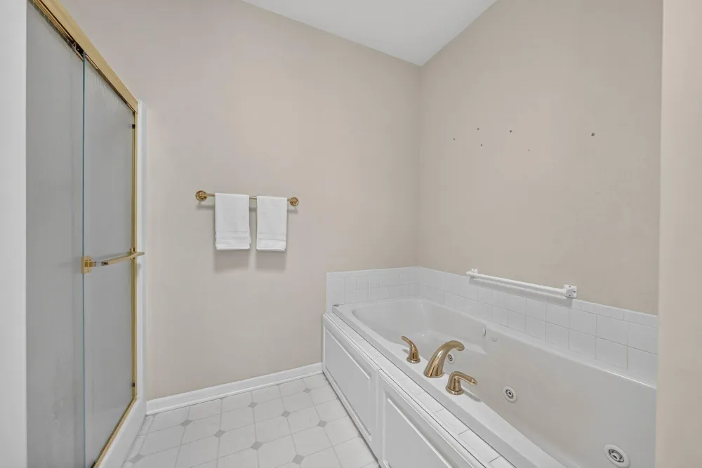 1718 Big Timber Court NE Grand Rapids, MI 49505
