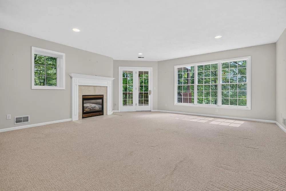 1718 Big Timber Court NE Grand Rapids, MI 49505