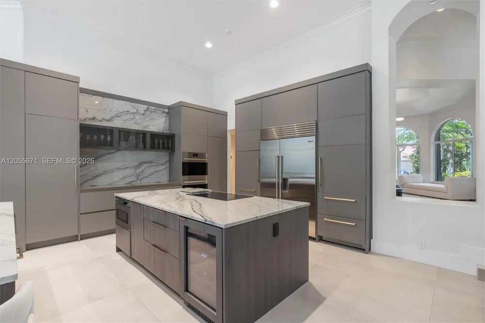 2499 Princeton Ct Weston, FL 33327