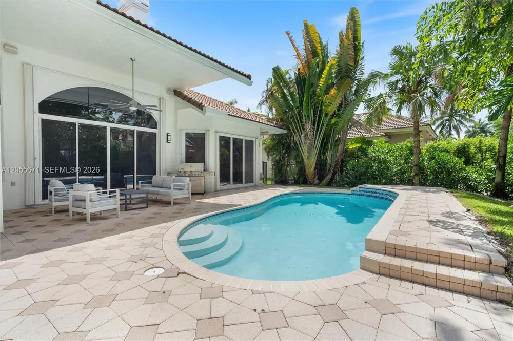 2499 Princeton Ct Weston, FL 33327