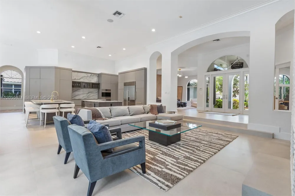 2499 Princeton Ct Weston, FL 33327