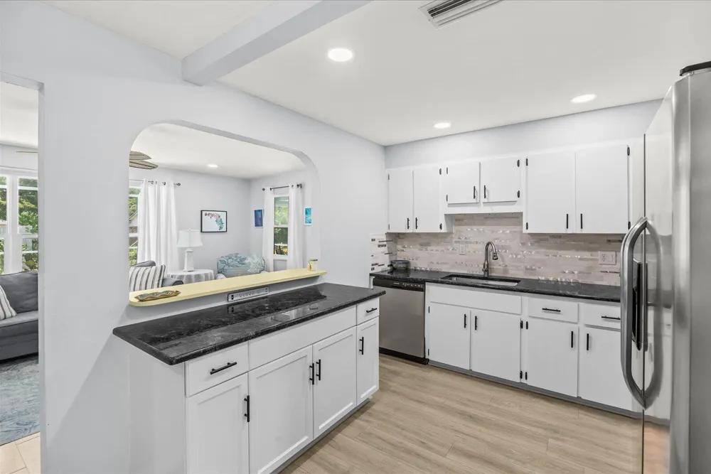 215 19th Avenue Vero Beach, FL 32962