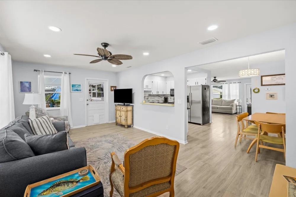 215 19th Avenue Vero Beach, FL 32962