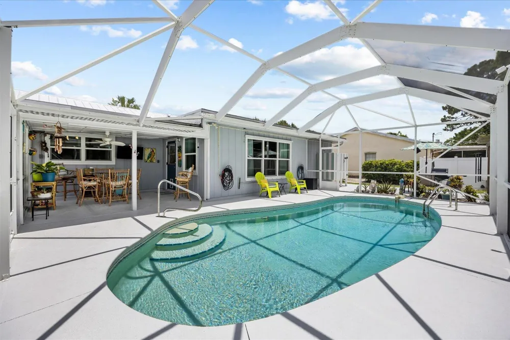 215 19th Avenue Vero Beach, FL 32962