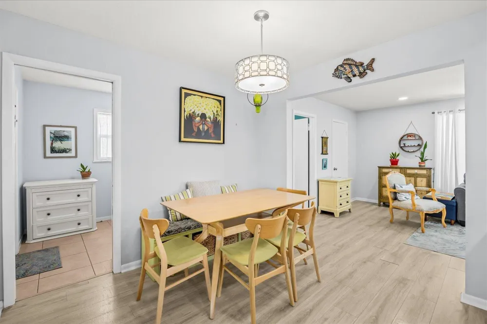 215 19th Avenue Vero Beach, FL 32962