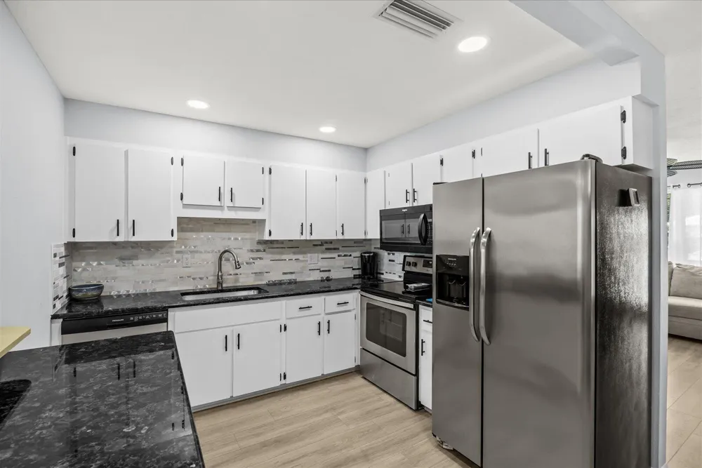 215 19th Avenue Vero Beach, FL 32962