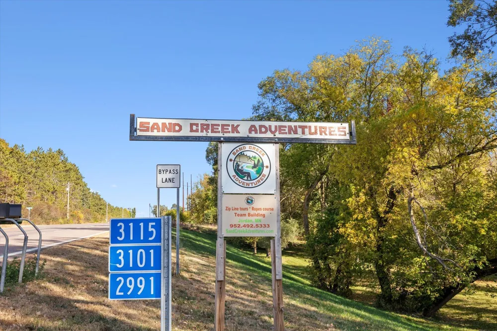 937 Stone Creek Drive Jordan, MN 55352