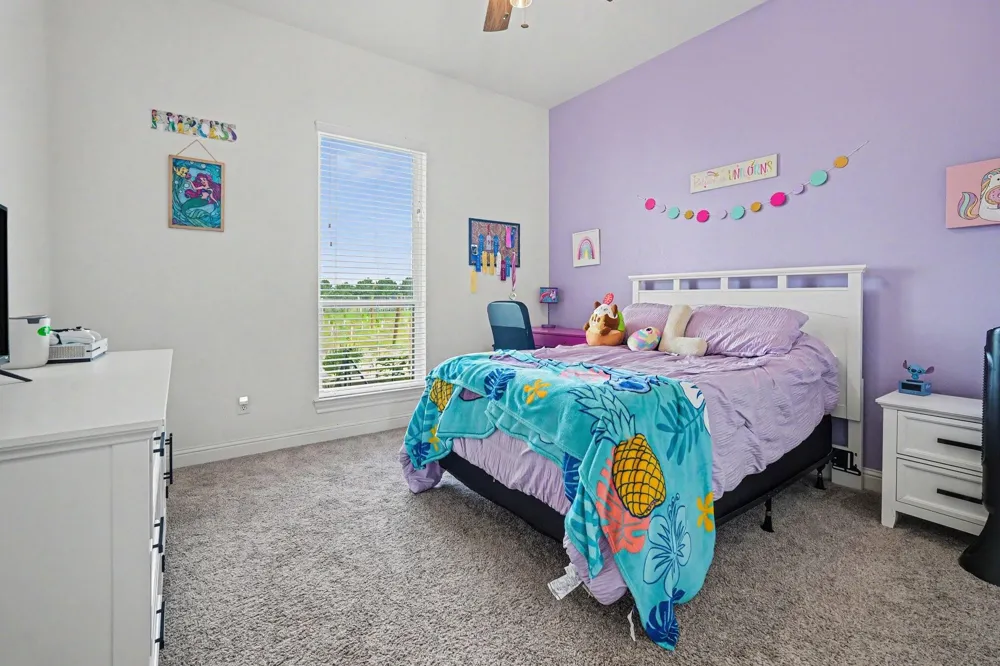 184 Randi Road Bellville, TX 77418