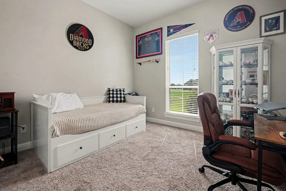 184 Randi Road Bellville, TX 77418