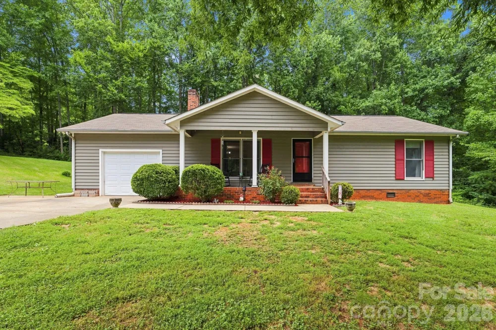213 Hamilton Road Troutman, NC 28166