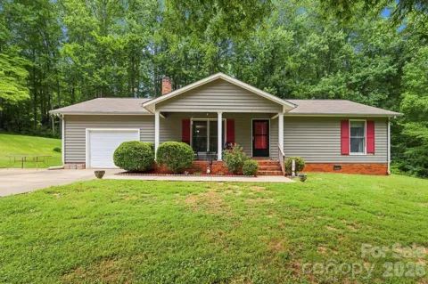 213 Hamilton Road