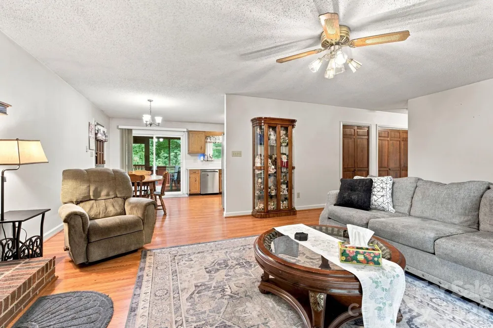 213 Hamilton Road Troutman, NC 28166