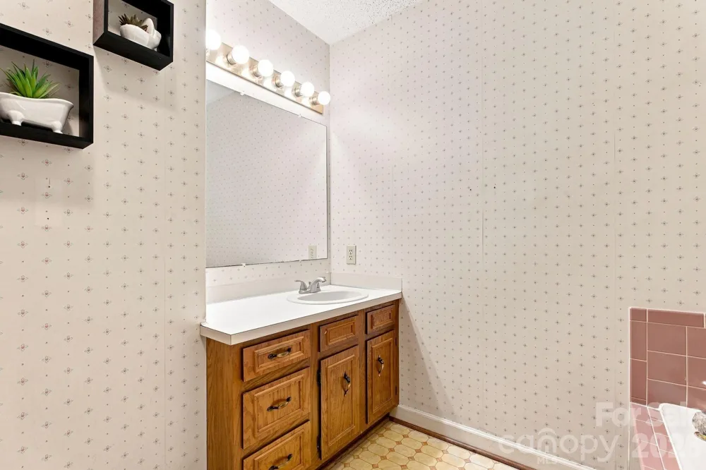 213 Hamilton Road Troutman, NC 28166