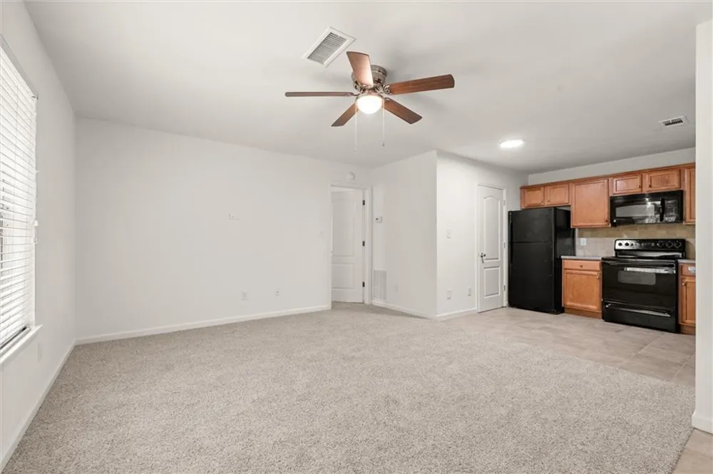 5058 Jonesboro Road #G49 Union City, GA 30291