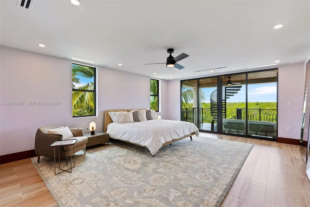 77350 Overseas Hwy Islamorada, FL 33036