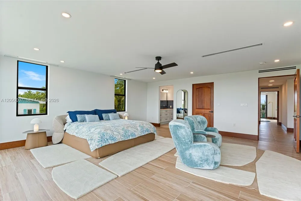 77350 Overseas Hwy Islamorada, FL 33036