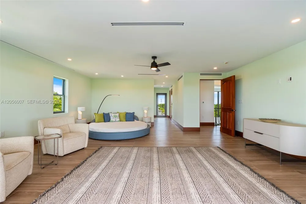 77350 Overseas Hwy Islamorada, FL 33036
