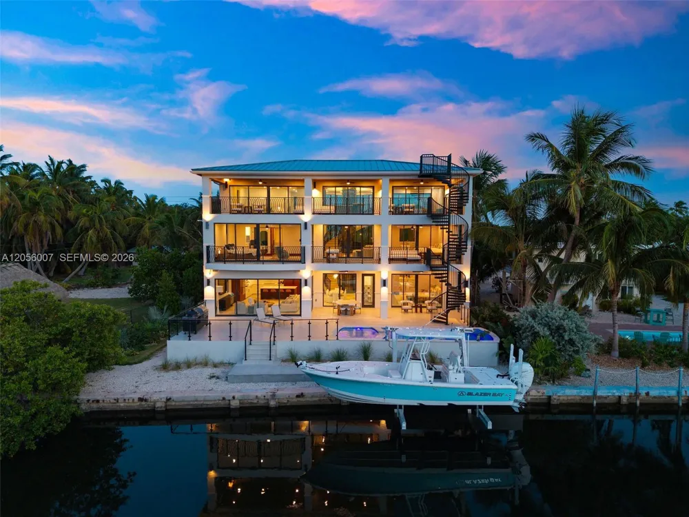77350 Overseas Hwy Islamorada, FL 33036