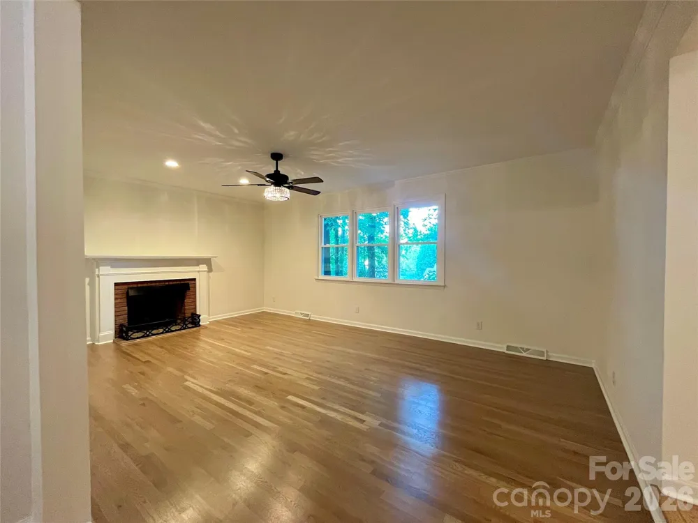 304 Travis Lane Salisbury, NC 28146