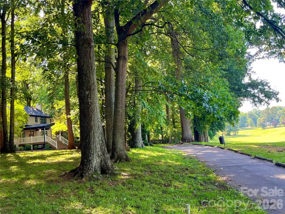 304 Travis Lane Salisbury, NC 28146
