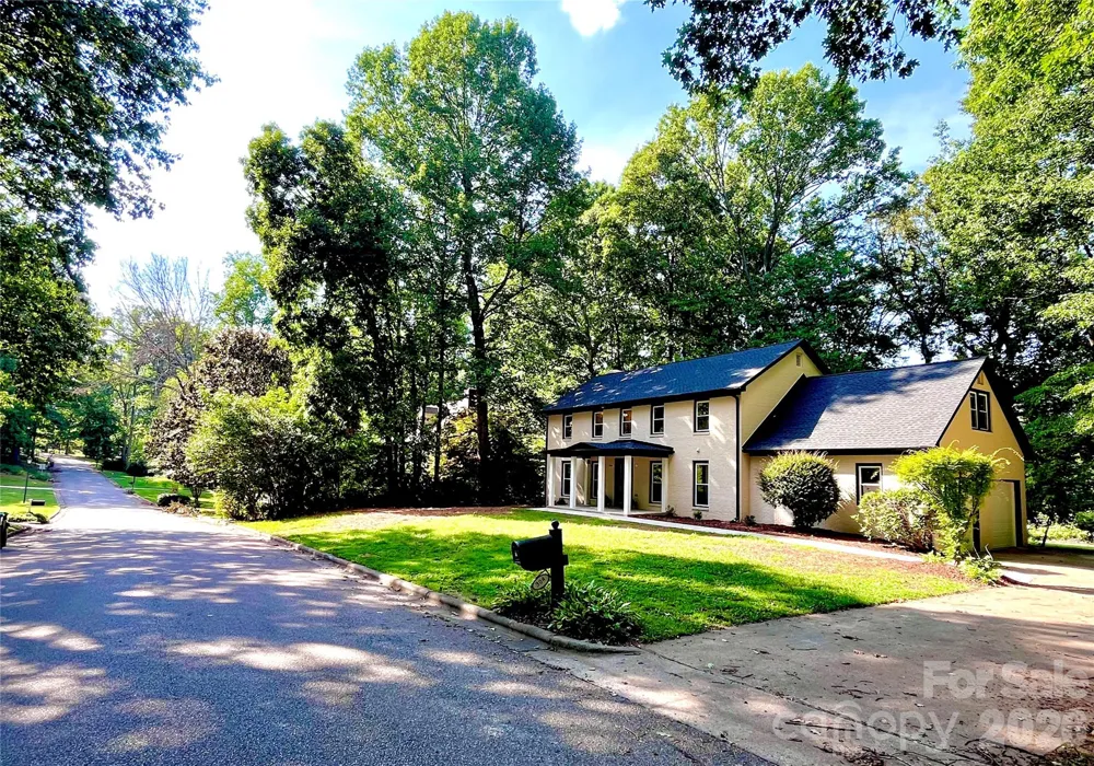 304 Travis Lane Salisbury, NC 28146