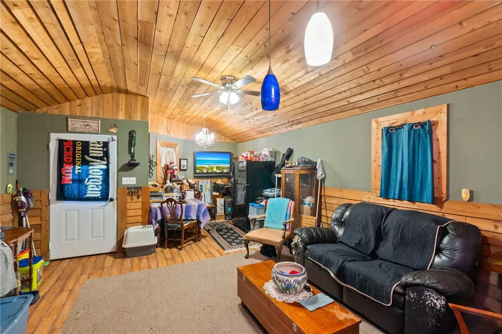 434 E County Road 2270 Riviera, TX 78379