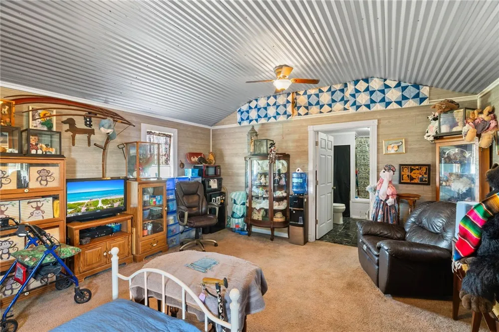 434 E County Road 2270 Riviera, TX 78379
