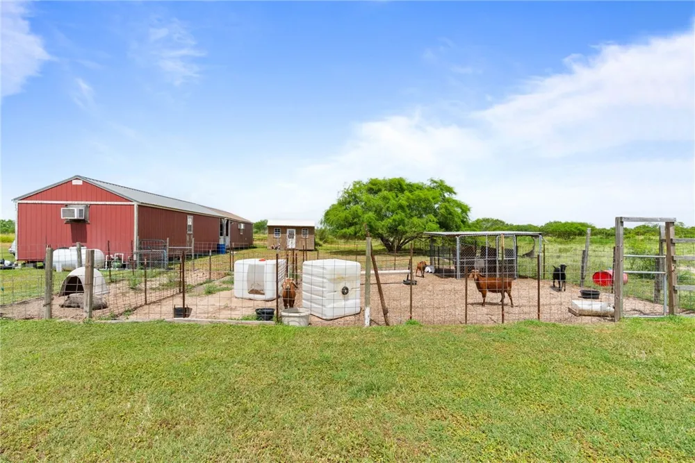 434 E County Road 2270 Riviera, TX 78379