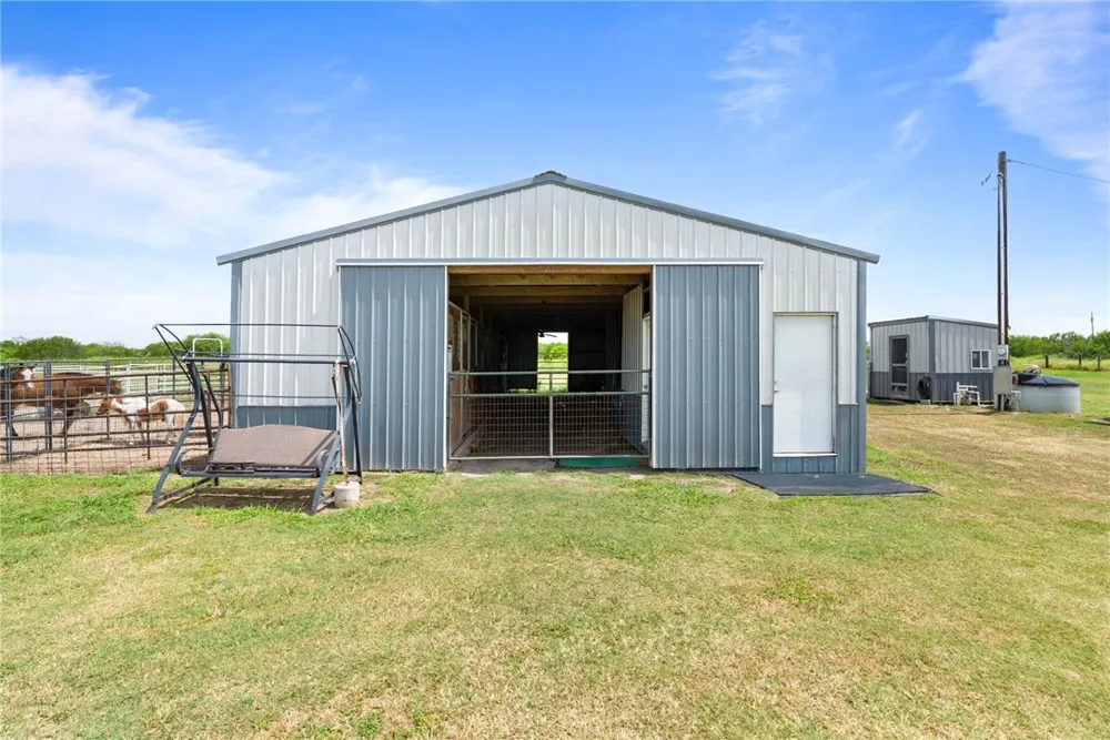 434 E County Road 2270 Riviera, TX 78379
