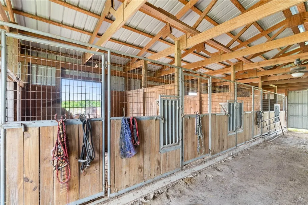 434 E County Road 2270 Riviera, TX 78379