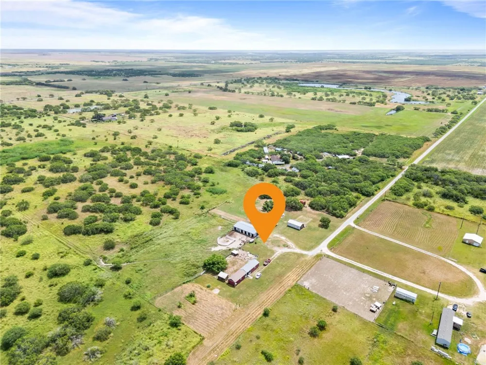 434 E County Road 2270 Riviera, TX 78379