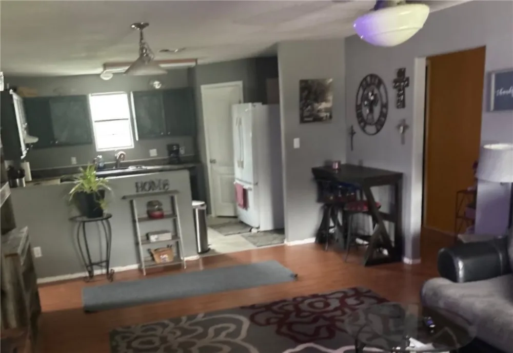 718 Seabreeze Street Alice, TX 78332