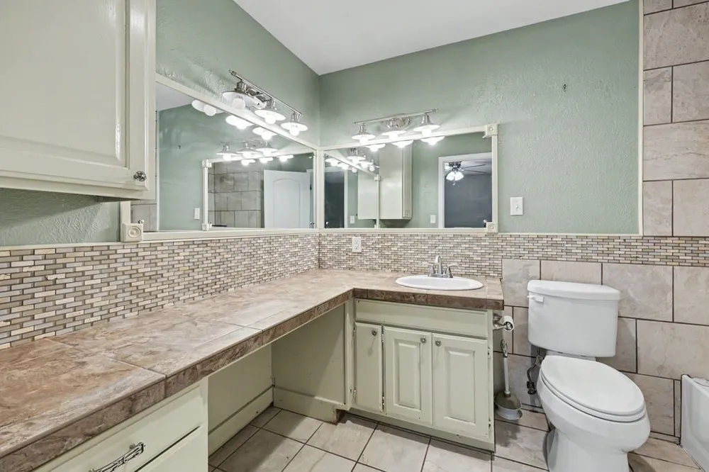 4005 Ridge Trail Dr. Robstown, TX 78380