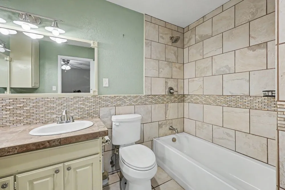 4005 Ridge Trail Dr. Robstown, TX 78380