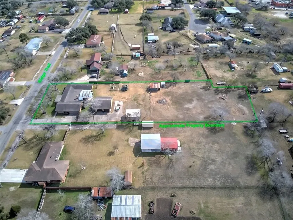 4005 Ridge Trail Dr. Robstown, TX 78380